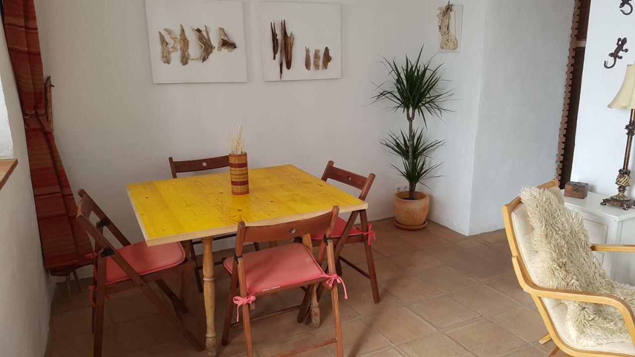 Cortes De La Frontera Townhouse Exteriör bild