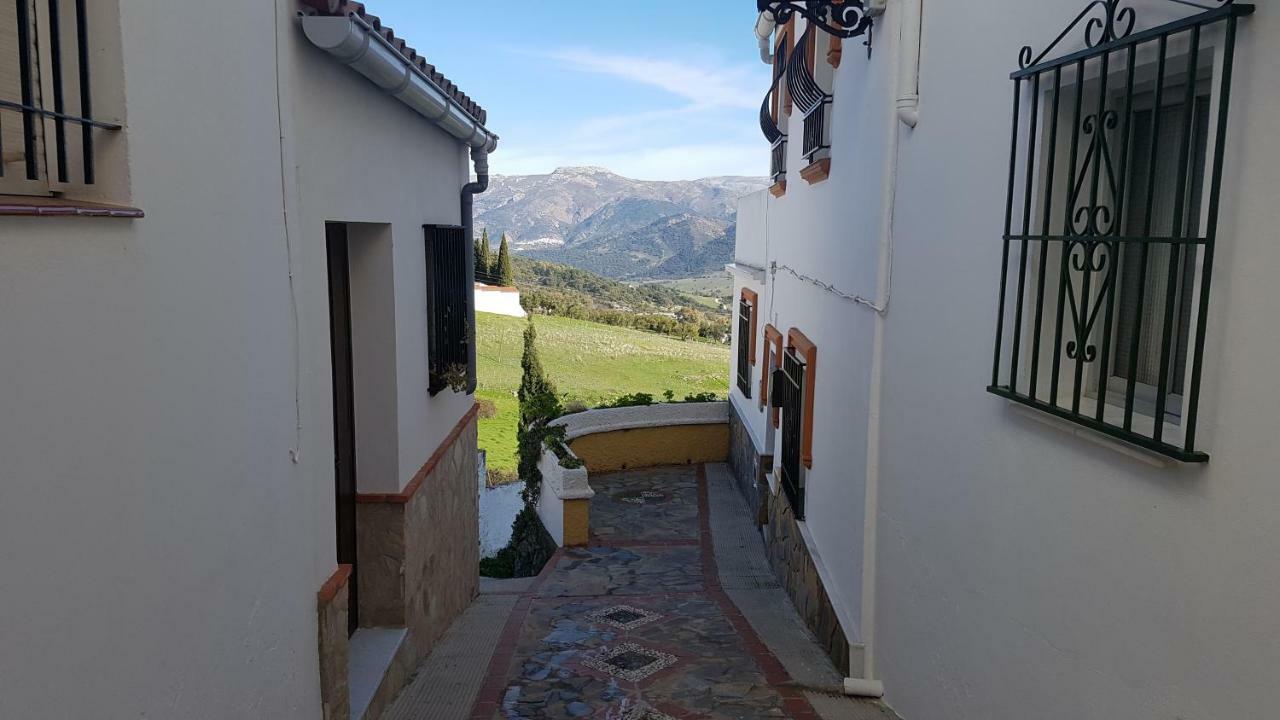 Cortes De La Frontera Townhouse Exteriör bild